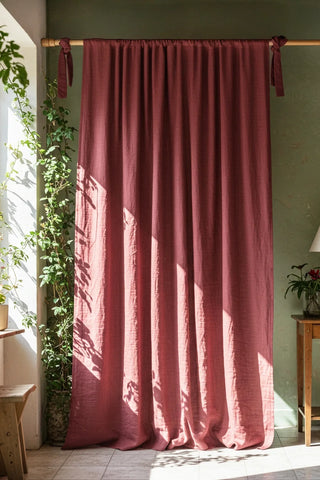 Rod pocket curtain with end ties green wall. Handwoven 2-layer muslin cotton curtain, Denizli, OEKO-TEX. Vivamaison.