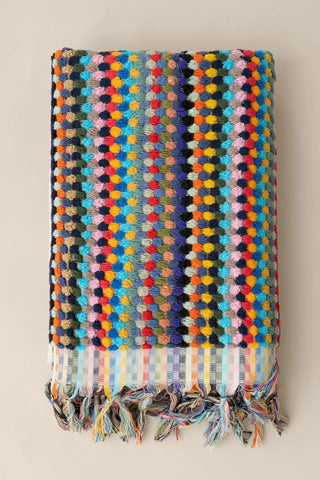 Rainbow handwoven Turkish cotton pom pom woven towel set fringe detail. Tasseled fringe Denizli, OEKO-TEX. Vivamaison.