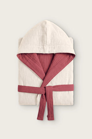 Reversible 4-layer muslin hooded bathrobe, ecru outer and burgundy inner, folded front view