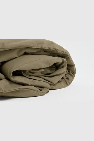 Stone handwoven stonewashed Turkish cotton duvet cover alternate view. Vintage-soft Denizli, OEKO-TEX. Vivamaison.