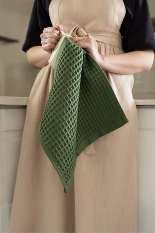 Dark Green handwoven Turkish cotton waffle weave towel bathroom styling. Denizli, OEKO-TEX. Vivamaison.