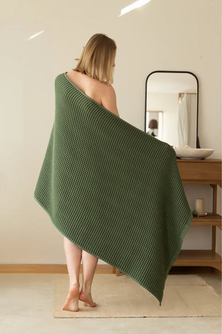Dark Green handwoven Turkish cotton waffle weave towel lifestyle back view. Denizli, OEKO-TEX. Vivamaison.