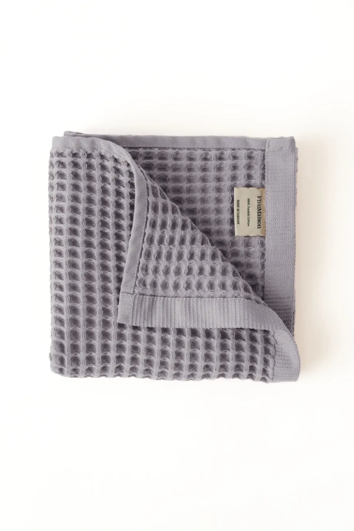 Grey handwoven Turkish cotton waffle weave towel bathroom 4-piece set styling. Denizli, OEKO-TEX. Vivamaison.