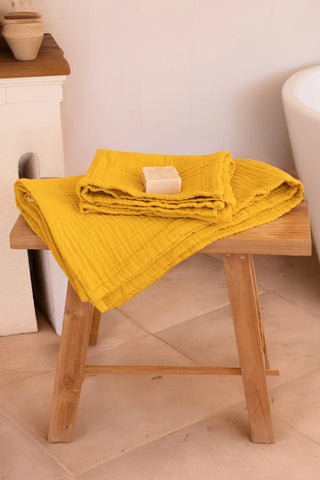 Mustard muslin face and hand towel, lightweight 4-layer Turkish cotton handwoven in Denizli