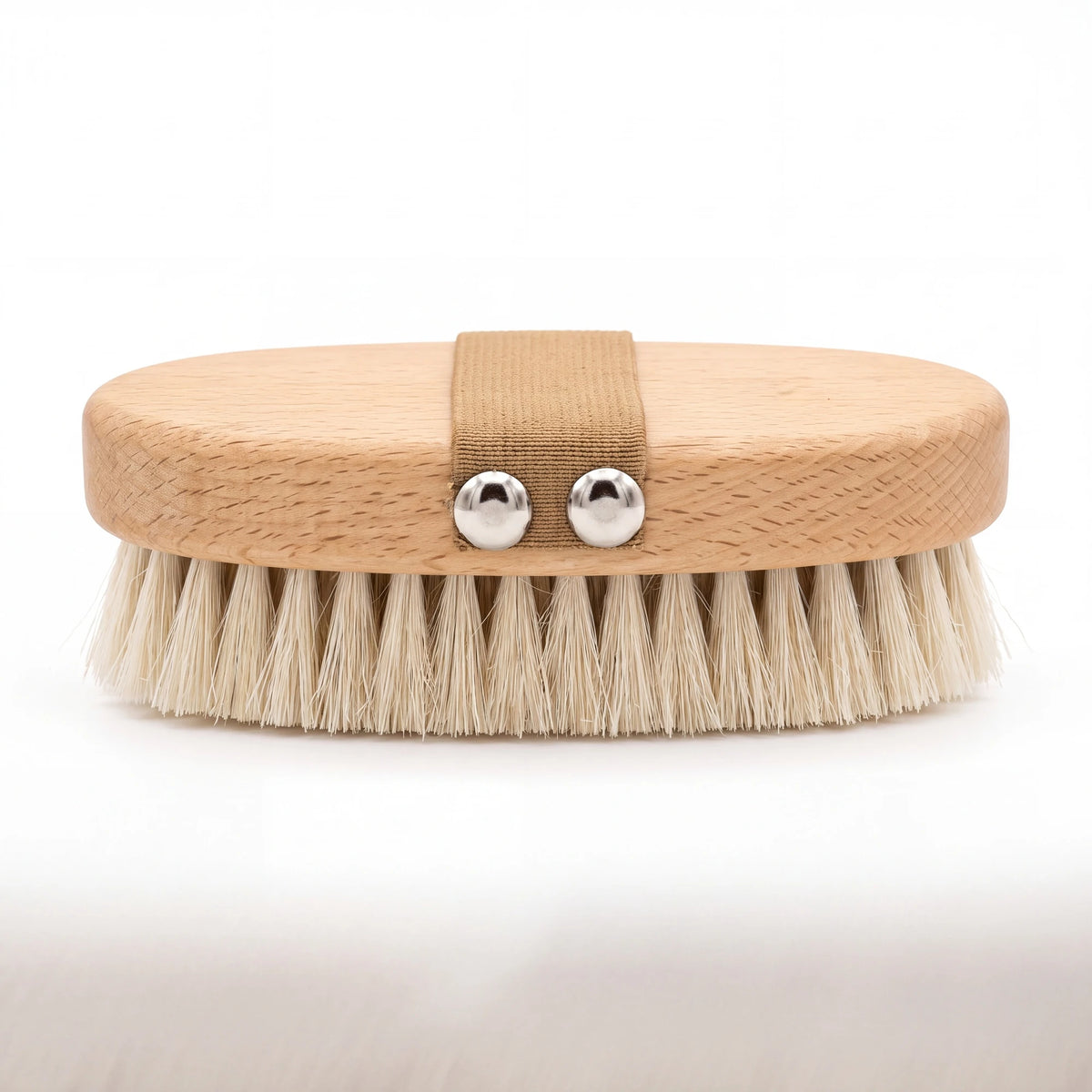 Side profile of the beech wood dry body brush showing the elastic hand strap and 2 cm bristles - VivaMaison