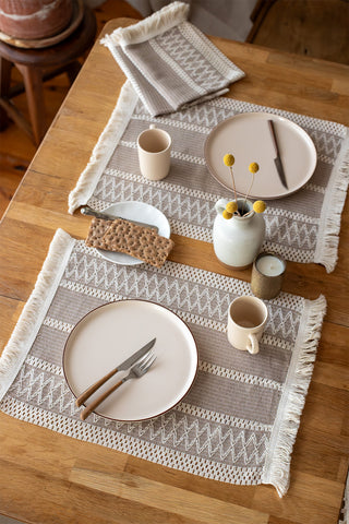 Natural Cotton Knitted Patterned Tassel Placemat