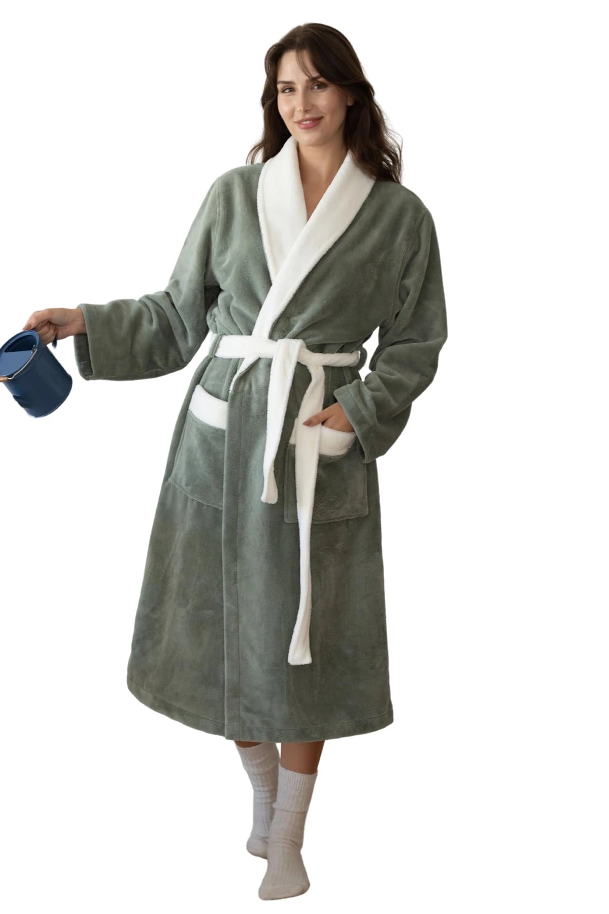 Sage Green terry-lined velvet robe, front view on model – VivaMaison