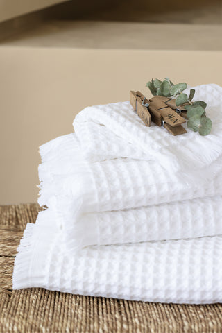 Waffle Weave Fringed Soft Towel Set