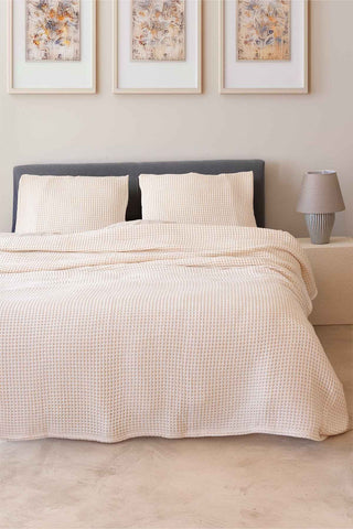 Handwoven Turkish cotton waffle weave bedspread in Natural - Vivamaison Denizli OEKO-TEX certified